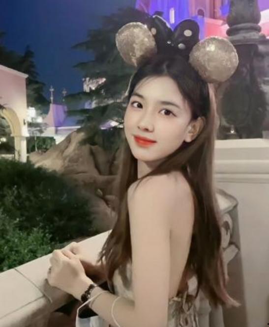 小妍希爆料直播视频